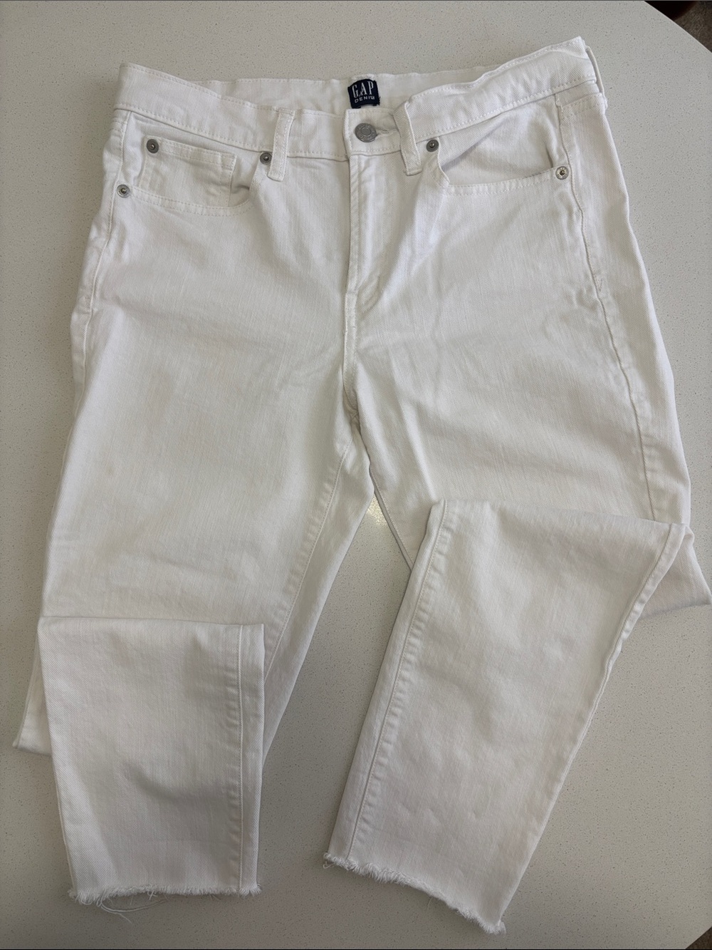Gap True Skinny White Jeans Size 28
